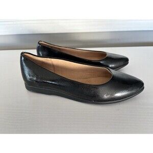 LifeStride Women's Black Amelia Flat Size 6